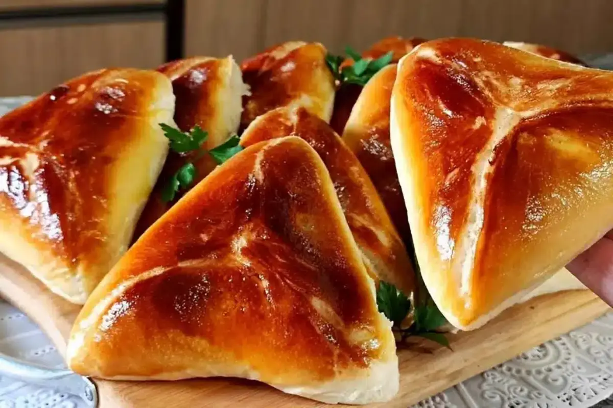 Esfiha de Carne com Massa Fofinha