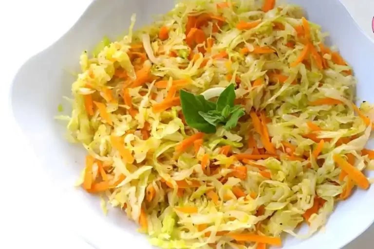 Salada de repolho com cenoura