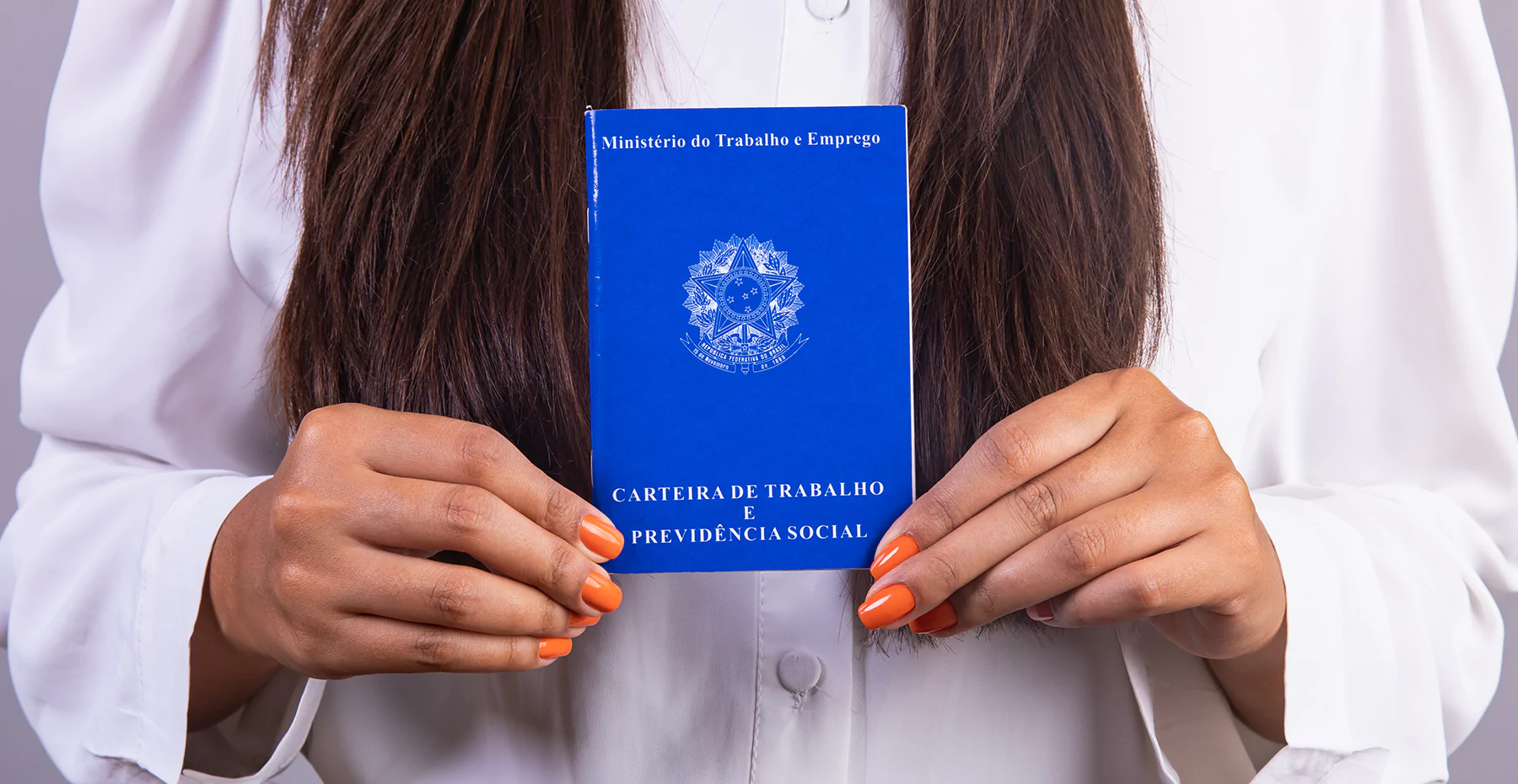 A Defensora dos Direitos Trabalhistas que Está Mudando Vidas com Informação e Justiça