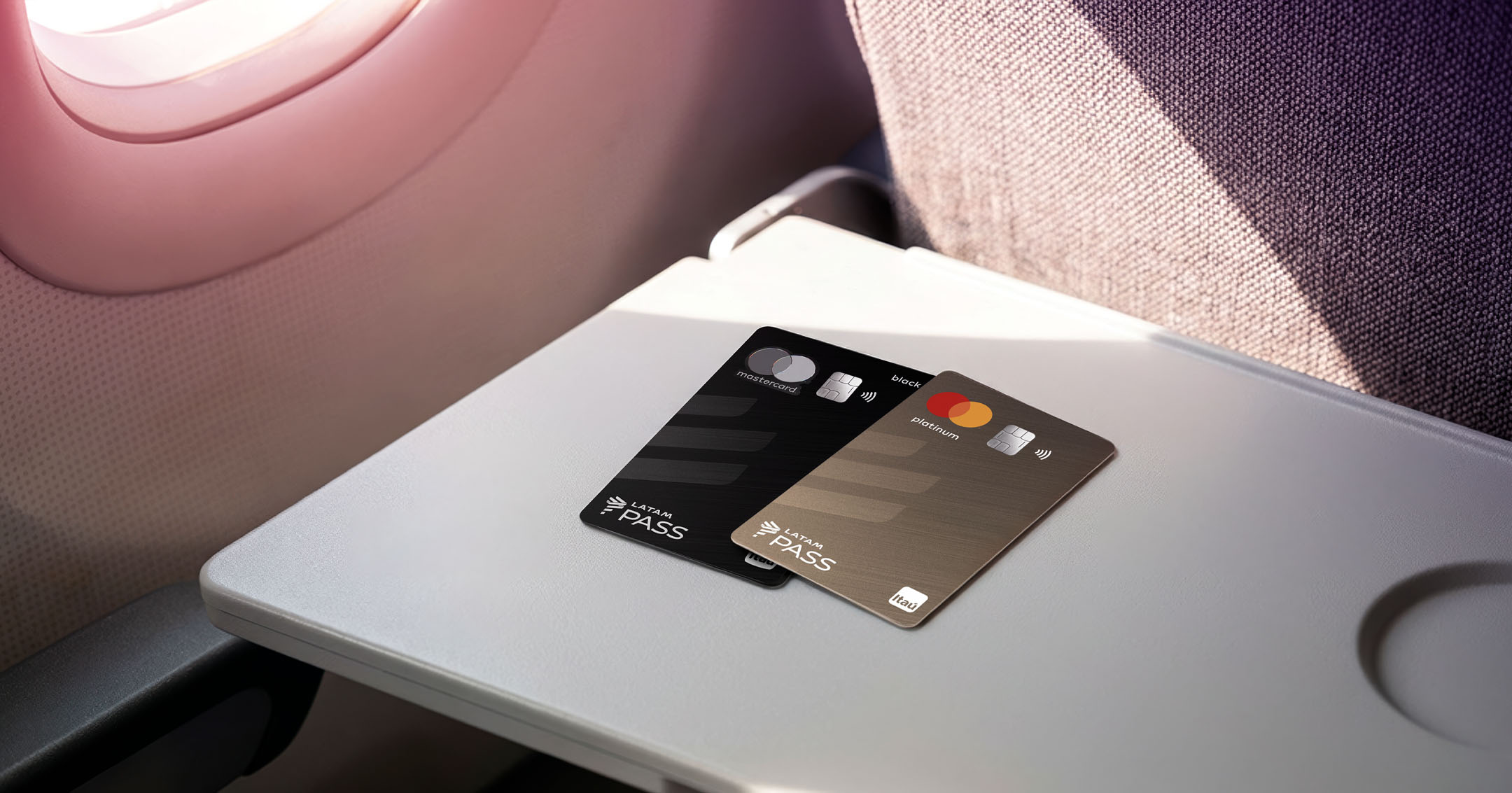 Último dia! Peça o cartão Latam Pass Itaú e ganhe até 50.000 milhas bônus