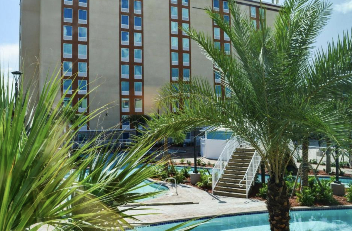 Radisson Hotel Orlando Lake Buena Vista South2