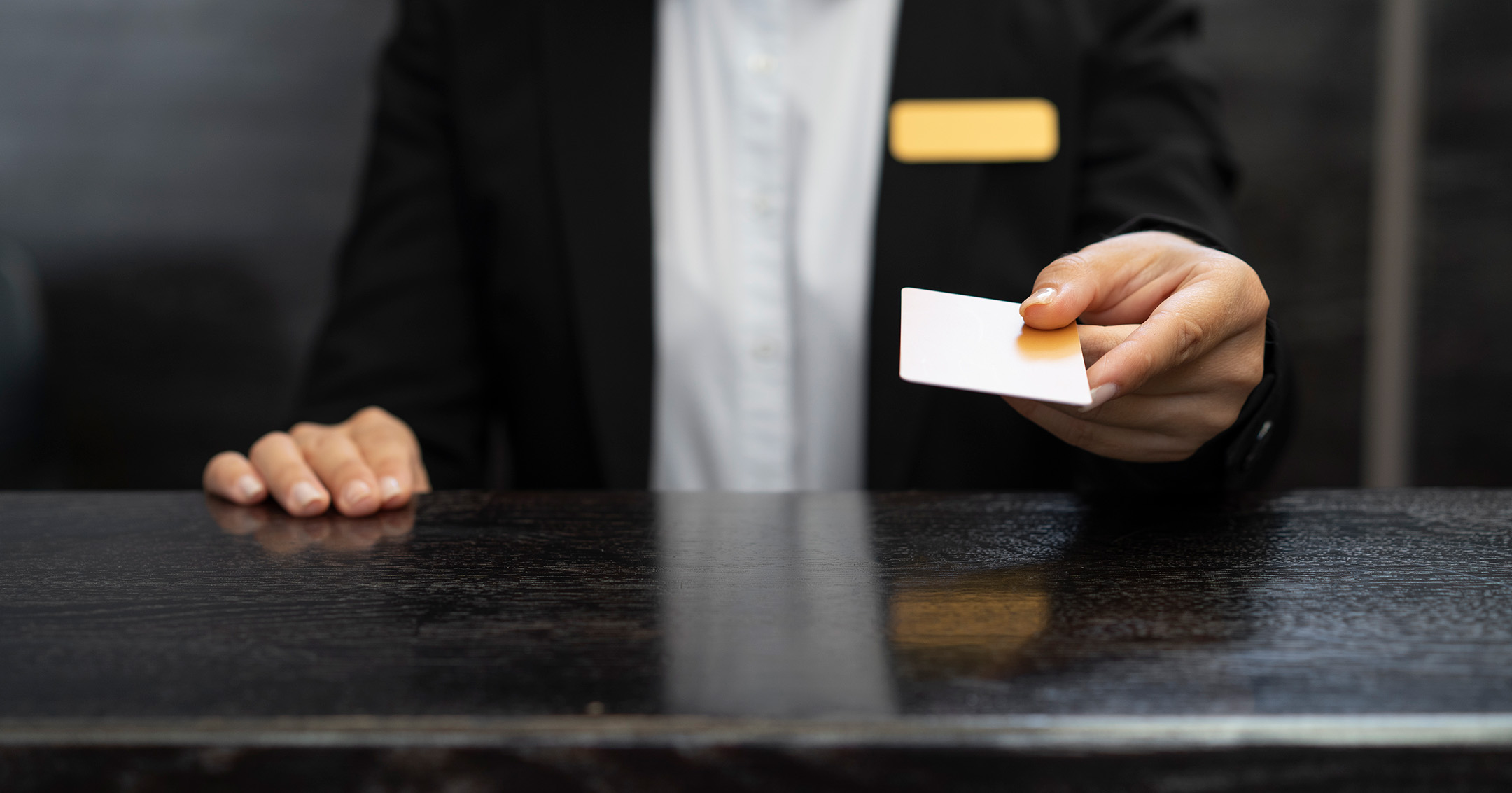 Os 8 melhores cartões para acessar salas VIP de graça em março