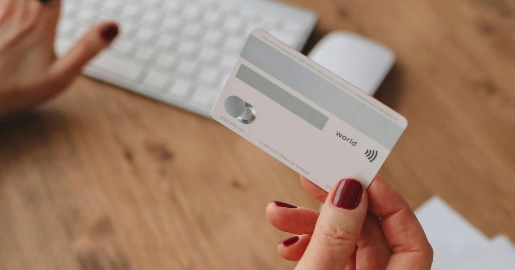 Cartões de entrada: Visa Gol e Elo Mais