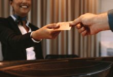 Os 8 melhores cartões de crédito para acessar salas VIP em abril — veja o que mudou no ranking