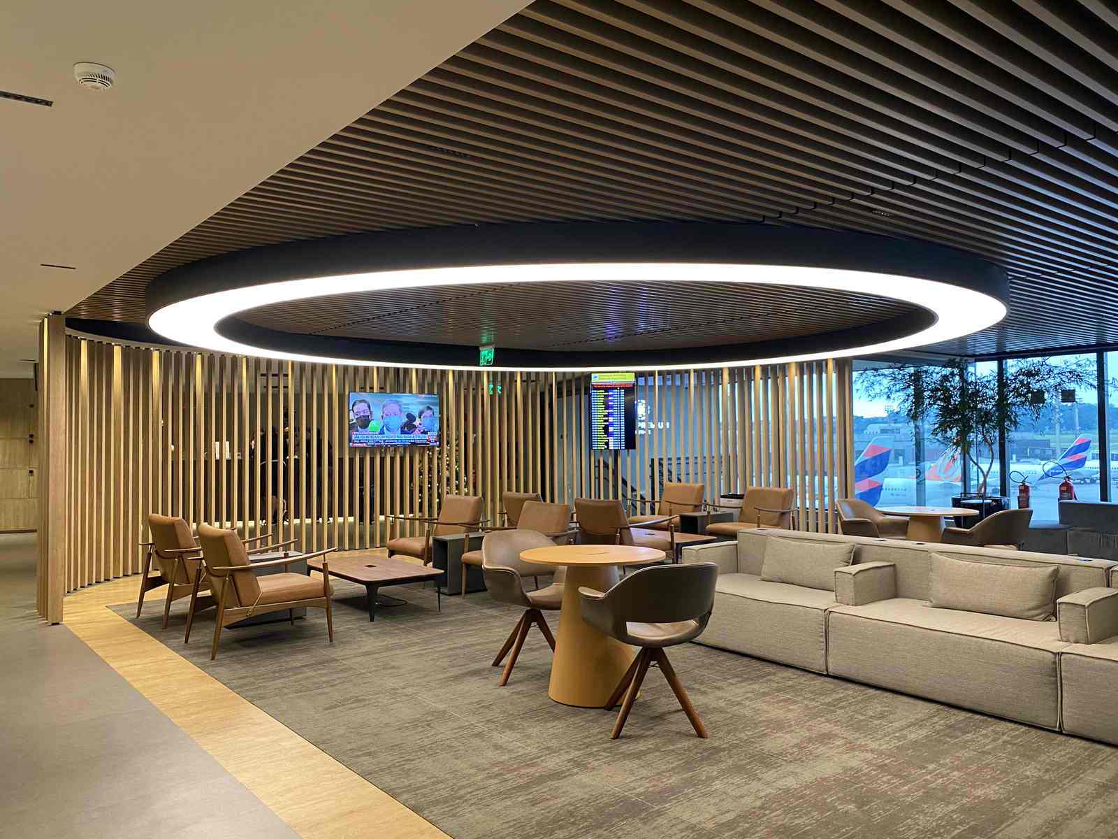 nova sala vip aeroporto guarulhos plaza premium lounge 00036