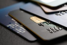 Os melhores cartões de contas digitais para acumular milhas e acessar salas VIP