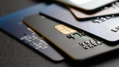 Os melhores cartões de contas digitais para acumular milhas e acessar salas VIP